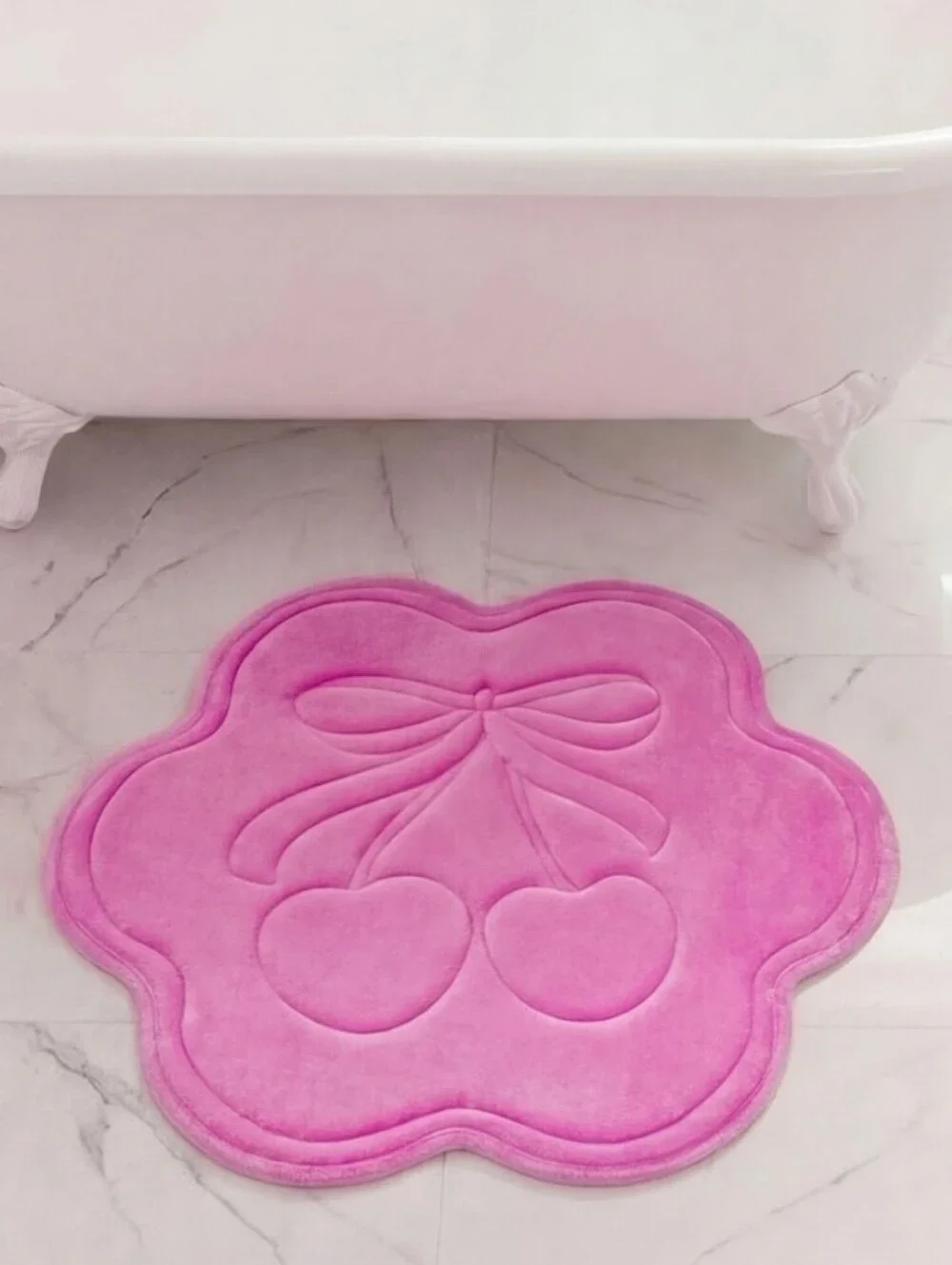 Juicy Couture Home Quilted Memory Foam Bow Cherry Scalloped Bath Rug